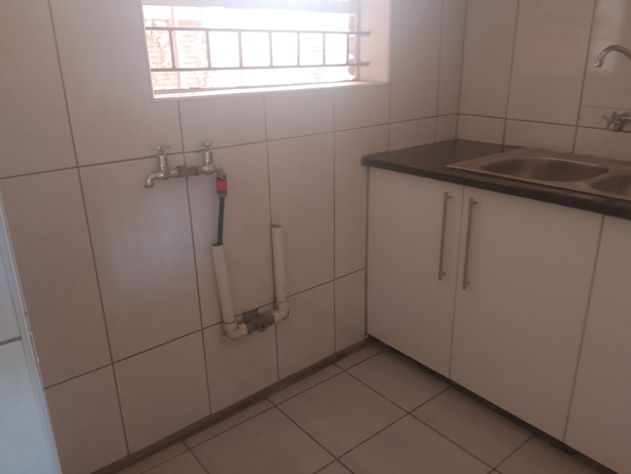 To Let 3 Bedroom Property for Rent in Kuruman Northern Cape